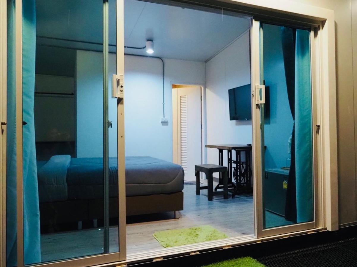 Wild Ones Hostel 曼谷 外观 照片