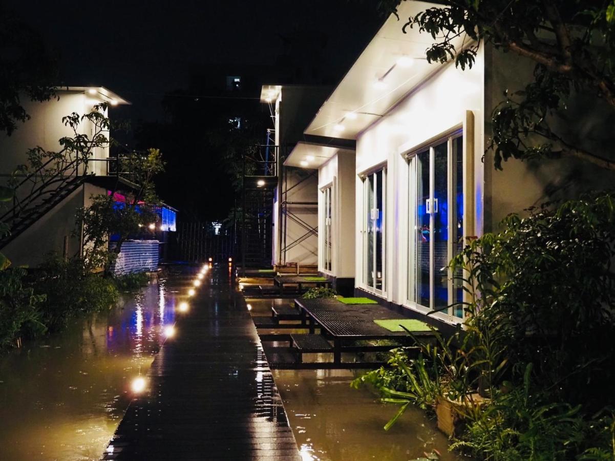 Wild Ones Hostel 曼谷 外观 照片